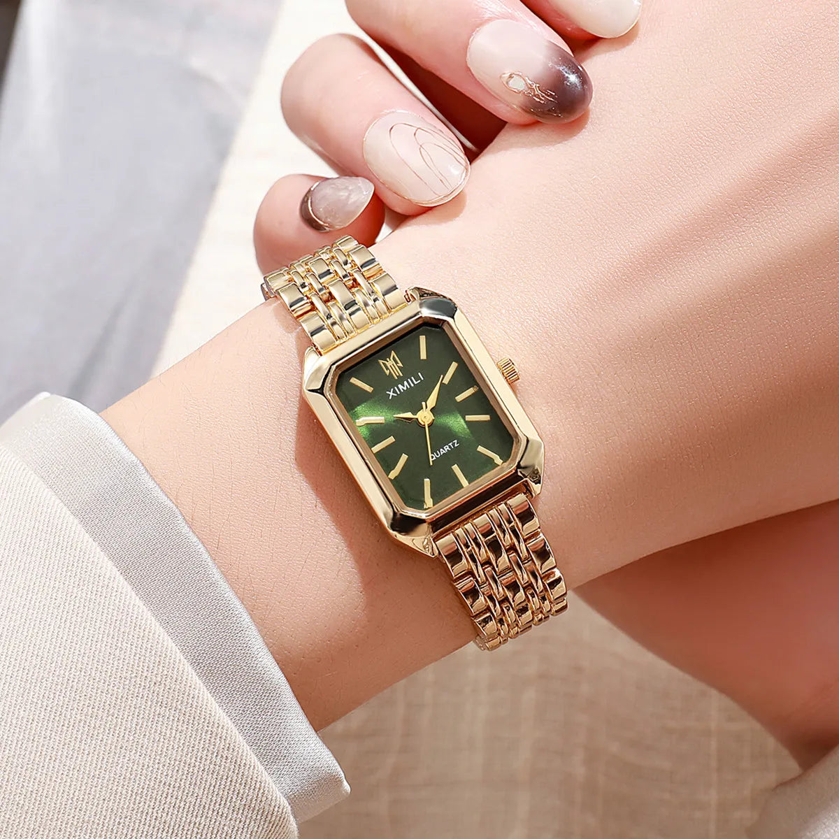 Fashion Quartz Watch Simple Scale Square