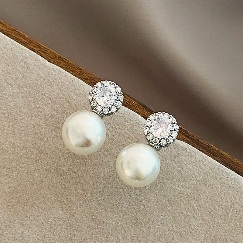 Zircon Round Pearl Earrings