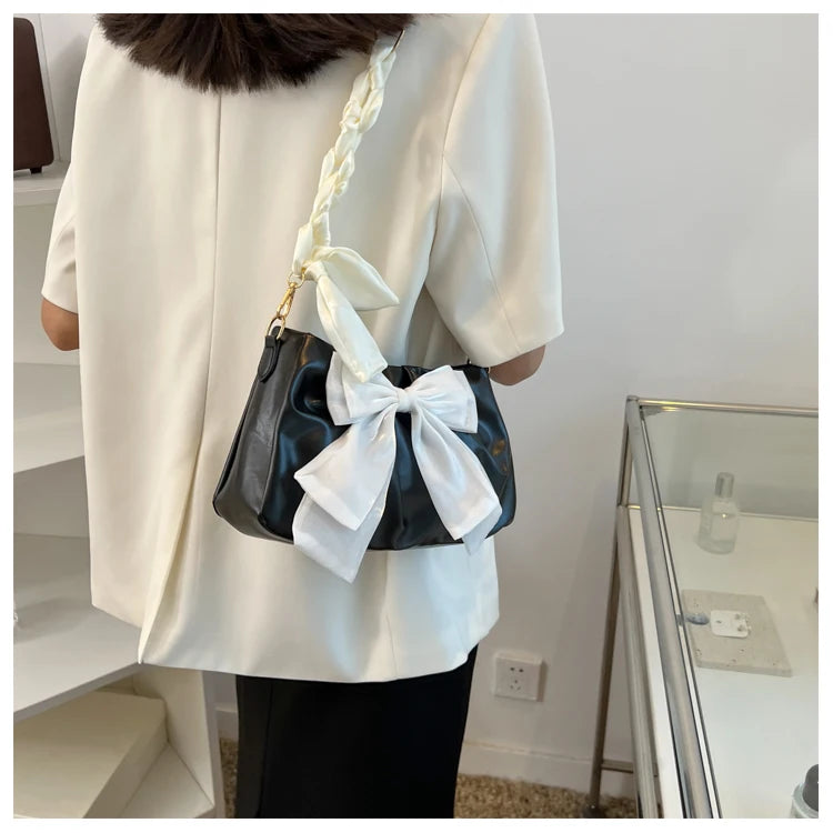Lovely Bow Handbags for Girls