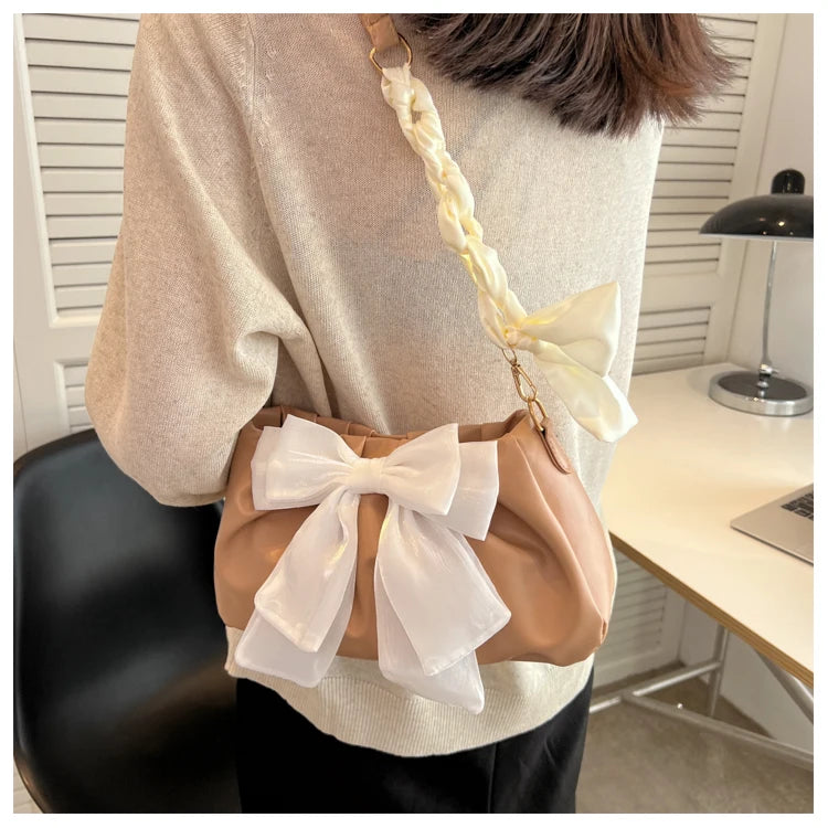Lovely Bow Handbags for Girls