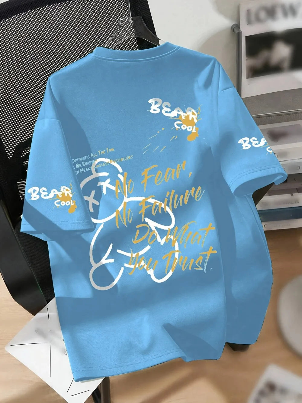 Summer men's round neck breathable T-shirt