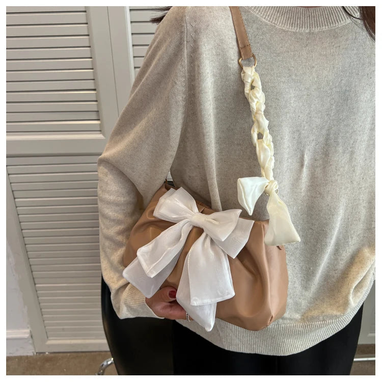 Lovely Bow Handbags for Girls